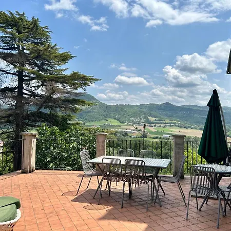 Amazing Castle House Mombaldone