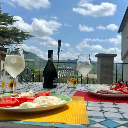 Amazing Castle House Mombaldone