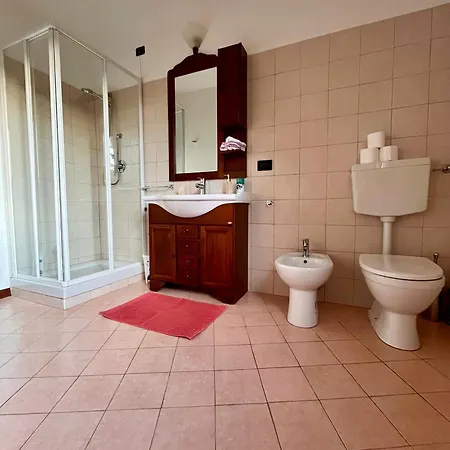 Feriehus Amazing Castle House Mombaldone